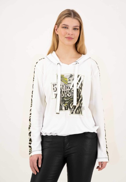 Sweatshirt mit Tunnelzugkapuze und Motivprint in Grün und Weiß von justWhite Topansicht